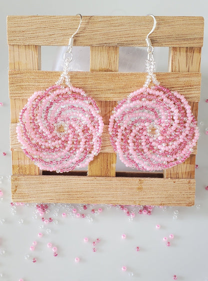 Spiral Beaded Earring-Aretes en Espiral de Chaquiras