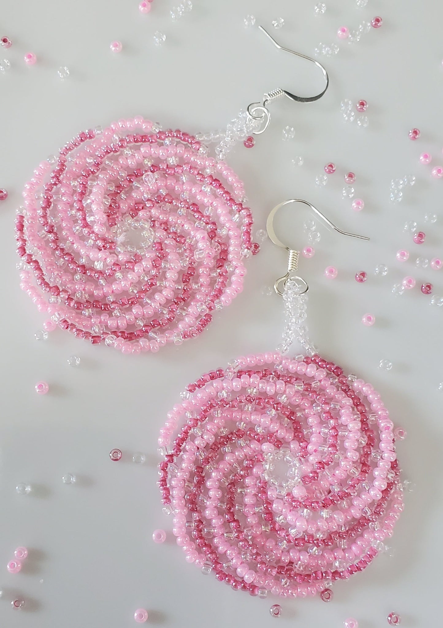 Spiral Beaded Earring-Aretes en Espiral de Chaquiras