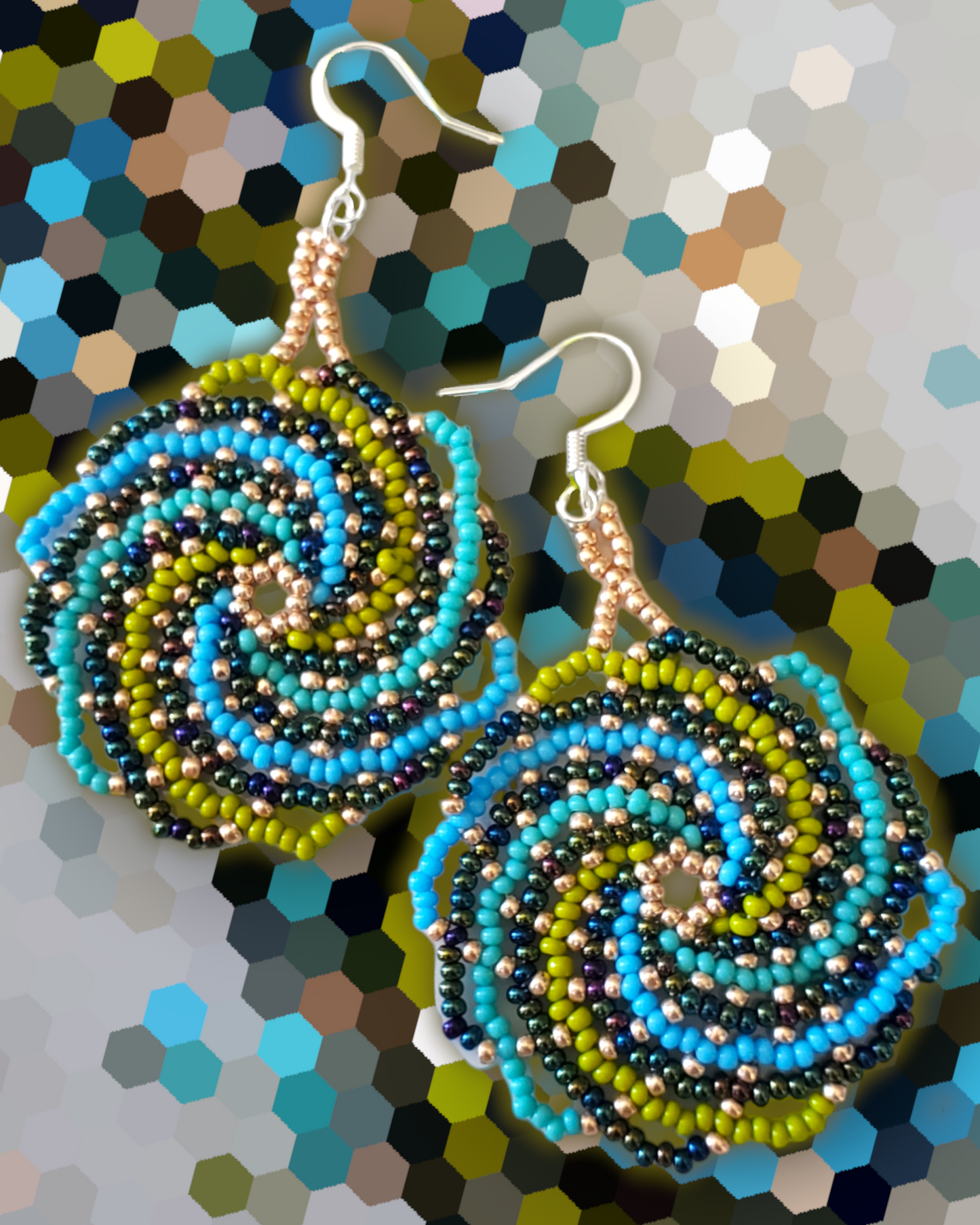 Spiral Beaded Earring-Aretes en Espiral de Chaquiras