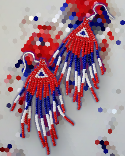 Arrow Feather Patriotic Beaded Earrings - Aretes de Chaquira Pluma de Flecha Patriotica