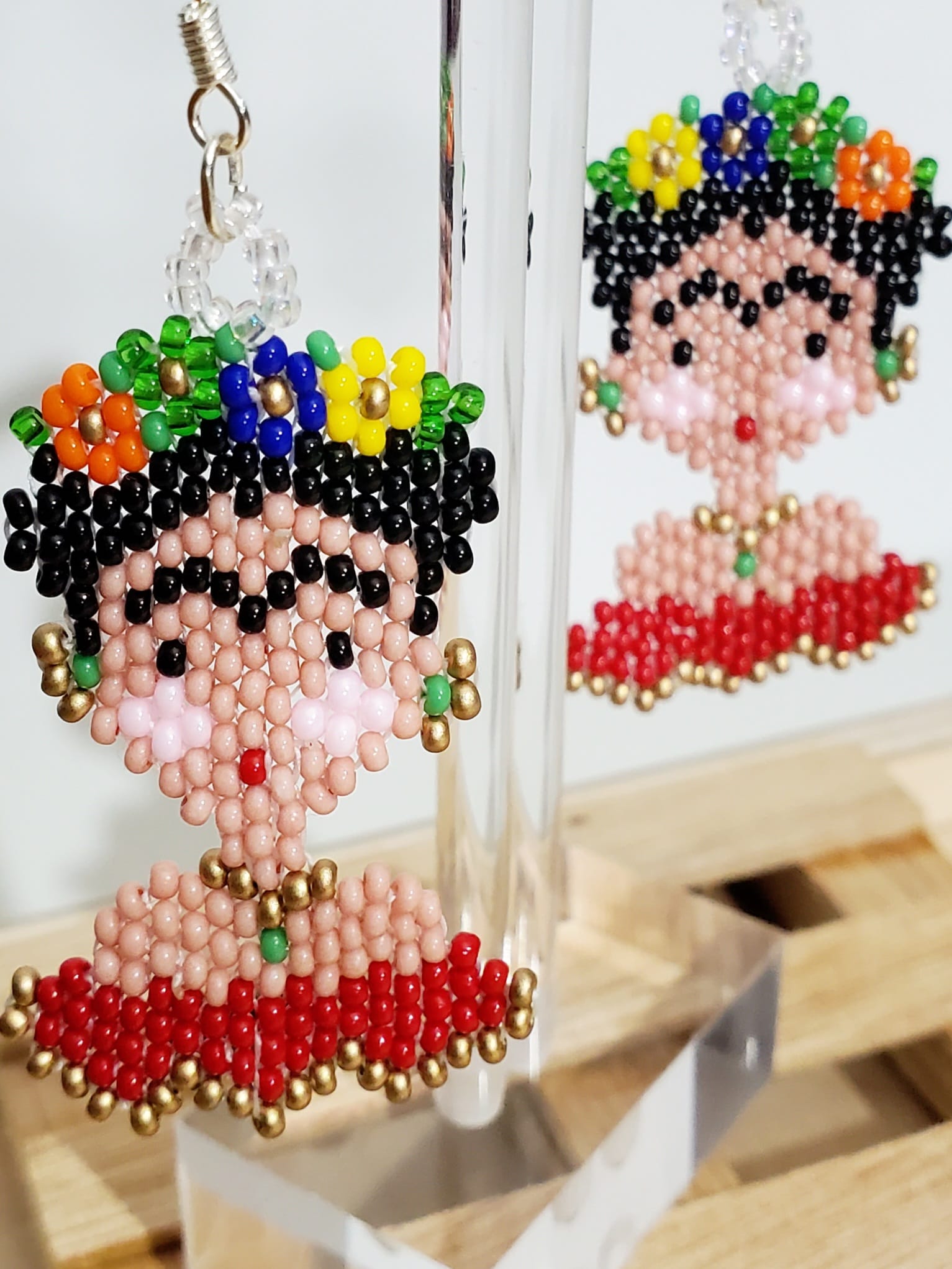 Kahlo Beaded Earrings - Aretes de Kahlo de Chaquiras – Morita's Beads