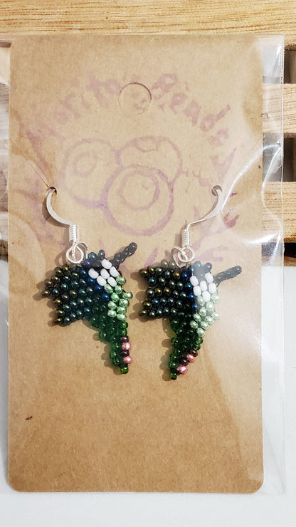 Hummingbird Beaded Earrings - Aretes de Chaquira de Colibri